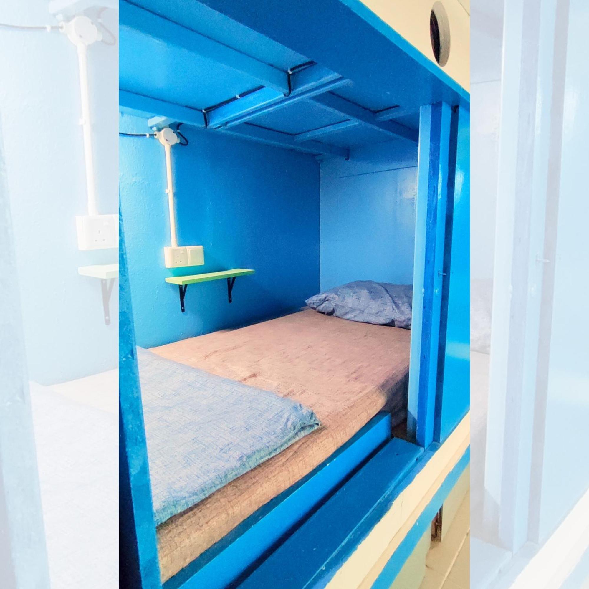 Bestow Capsule Hostel クアラルンプール エクステリア 写真